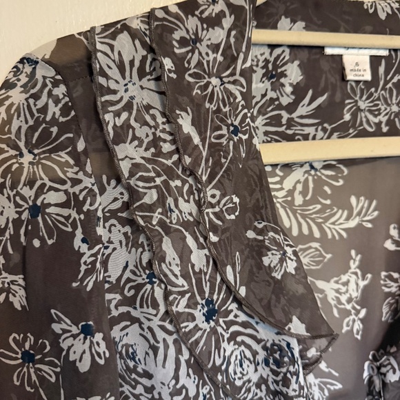 Tyler Boe 100% Silk Floral Blouse Ruffled Size‎ 6 - Picture 3 of 13